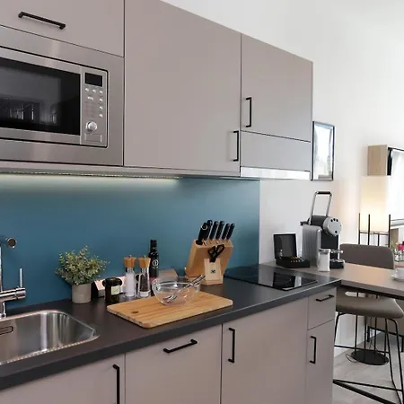 Pm-am Gmbh شقة فندقية 4*